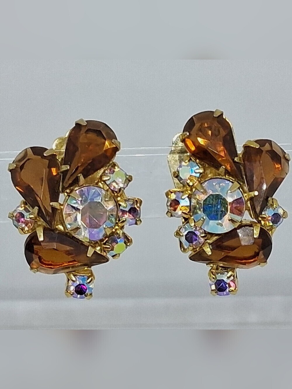* Vintage Unsigned Root Beer & AB Crystal Clip On Earrings Juliana?